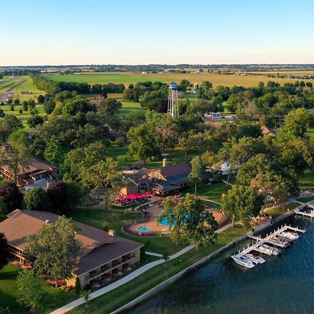 Lake Lawn Resort Delavan Esterno foto